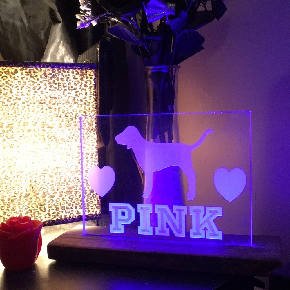 LED Vs Pink Dog Light